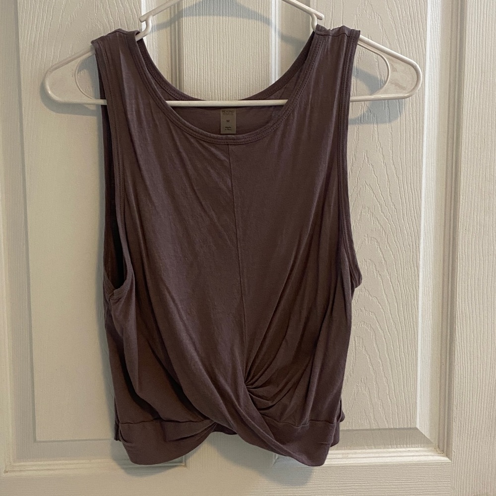 beyond yoga twist crop top